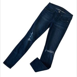 Genetic jeans shya size 26 destroyed skinny